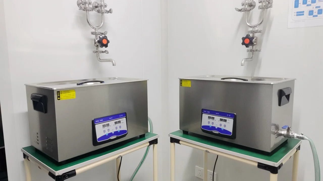 Cleaning Machine