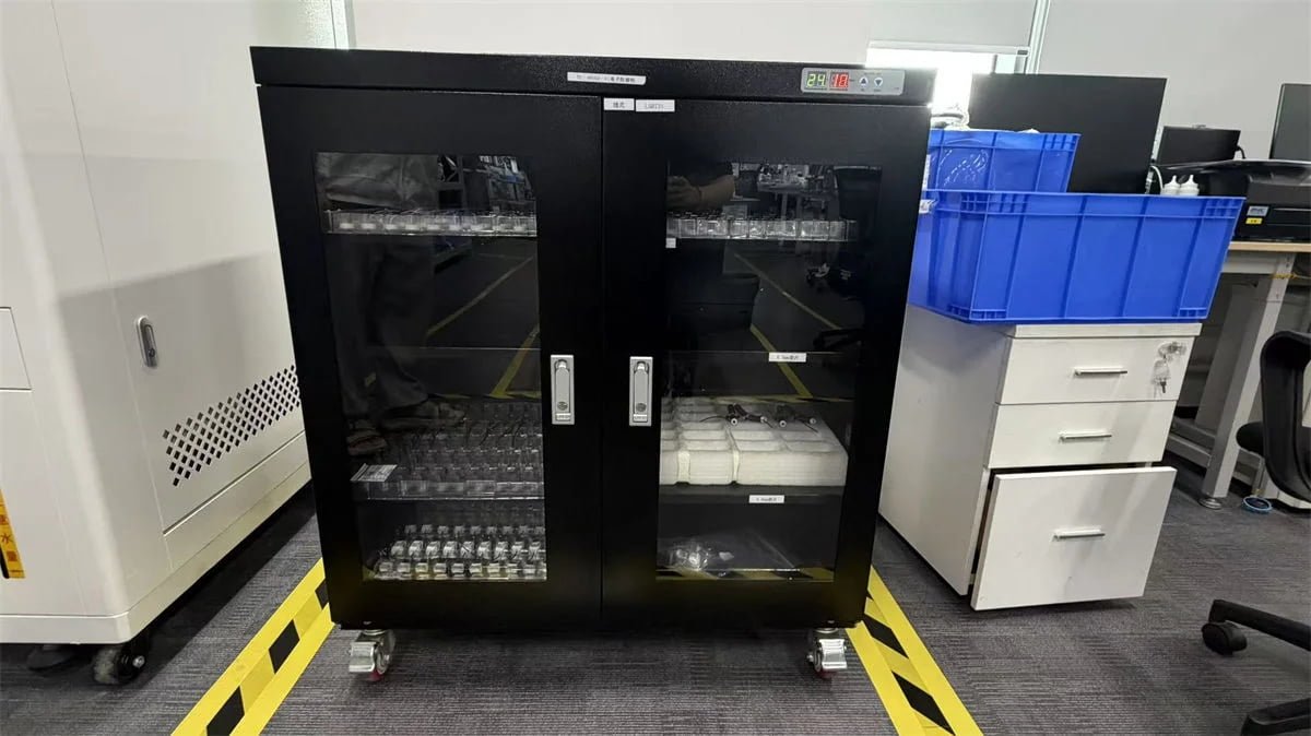 Electronic Moisture-Proof Cabinet